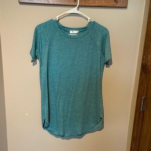 🟢$1 add-on item🟢 Tunic tee Small